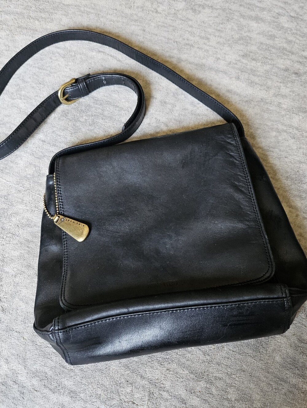 Nine West genuine black leather flap crossbody shoulder bag vintage